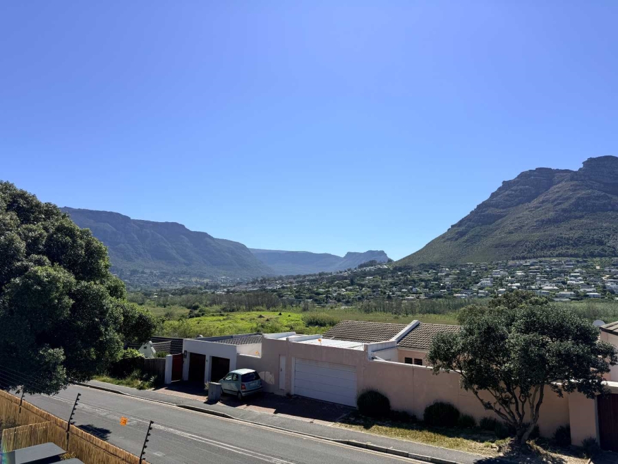 To Let 3 Bedroom Property for Rent in Beach Estate Western Cape